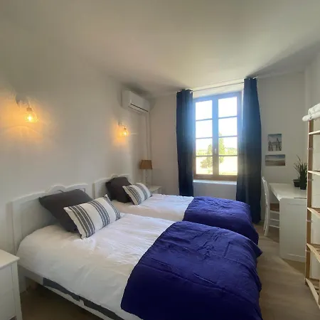 Holiday home Maison, Canal Du Midi Piscine Homps (Aude)