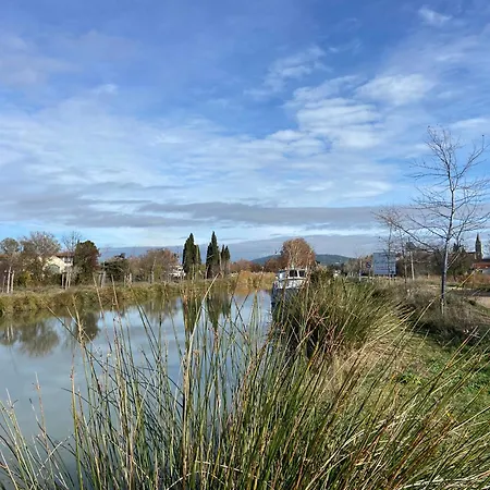 Maison, Canal Du Midi Piscine Nyaraló Homps